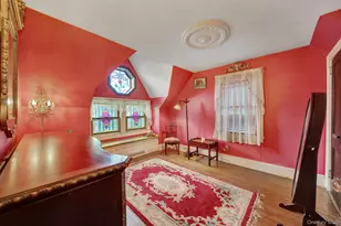 31 Roosevelt Ave, Hicksville, NY 11801 - Photo 21