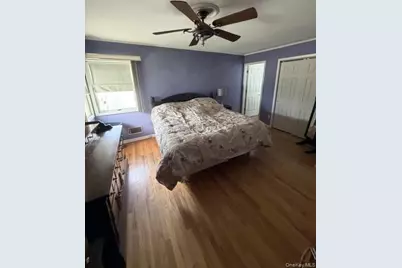 555 Parker Avenue, Levittown, NY 11756 - Photo 7