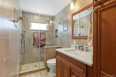 35 3rd Avenue, Massapequa Park, NY 11762 - Photo 19