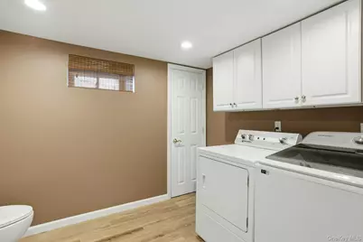 35 3rd Avenue, Massapequa Park, NY 11762 - Photo 27