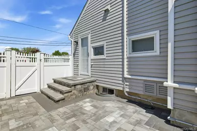 35 3rd Avenue, Massapequa Park, NY 11762 - Photo 29