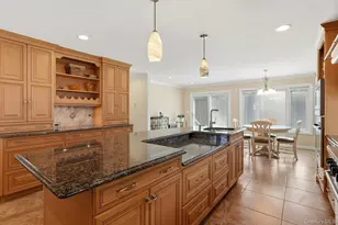 35 3rd Ave, Massapequa Park, NY 11762 - Photo 9