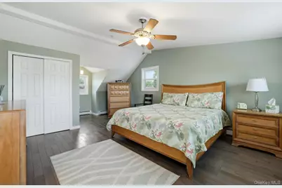 35 3rd Avenue, Massapequa Park, NY 11762 - Photo 21