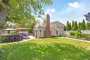 427 Vanderbilt Blvd, Oakdale, NY 11769 - Photo 29