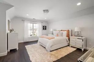 37 Legends Cir, Melville, NY 11747 - Photo 25
