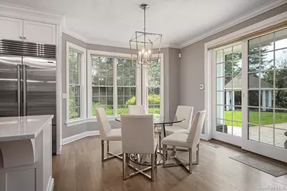 37 Legends Circle, Melville, NY 11747 - Photo 9