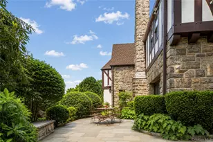 18 Hemlock Rd, Bronxville, NY 10708 - Photo 25