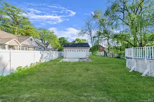 80 George St, Babylon, NY 11702 - Photo 7