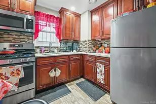 190-28 118th Ave, Saint Albans, NY 11412 - Photo 7