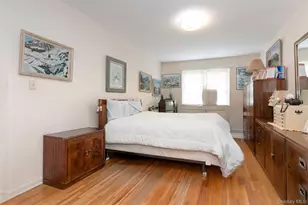810 Neill Ave, Bronx, NY 10462 - Photo 13