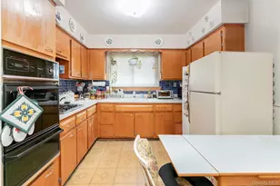 810 Neill Ave, Bronx, NY 10462 - Photo 9
