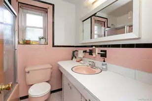 810 Neill Ave, Bronx, NY 10462 - Photo 11