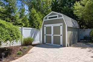 6 Sussex Ln, Stony Brook, NY 11790 - Photo 35