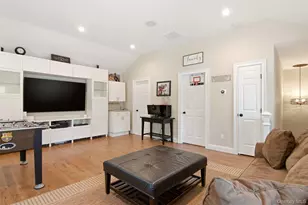 6 Sussex Ln, Stony Brook, NY 11790 - Photo 29