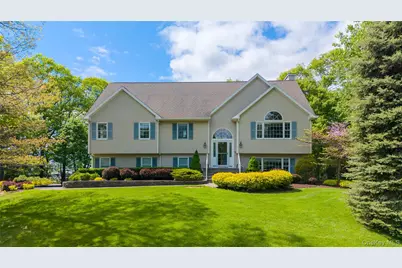 17 James Court, Mahopac, NY 10541 - Photo 1