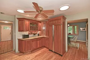 44 Wyoming Dr, Huntington Station, NY 11746 - Photo 17