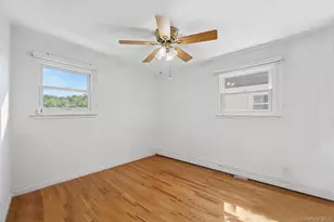 33-11 255th St, Little Neck, NY 11363 - Photo 11