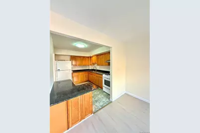 71-34 163rd Street #3, Fresh Meadows, NY 11365 - Photo 7