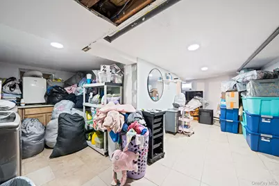 276 Dogwood Road W, Mastic Beach, NY 11951 - Photo 25