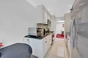 1209 E Broadway, Hewlett, NY 11557 - Photo 11