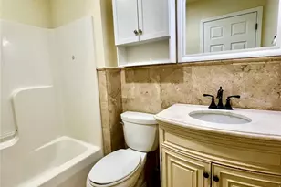 60 Peach Pl, Middletown, NY 10940 - Photo 23