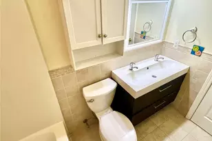 60 Peach Pl, Middletown, NY 10940 - Photo 29