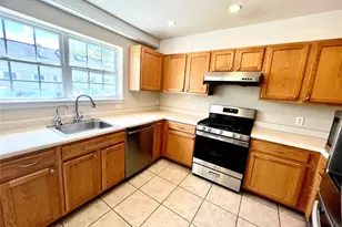 60 Peach Pl, Middletown, NY 10940 - Photo 15