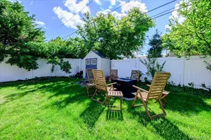120 Sutton Dr, Plainview, NY 11803 - Photo 21