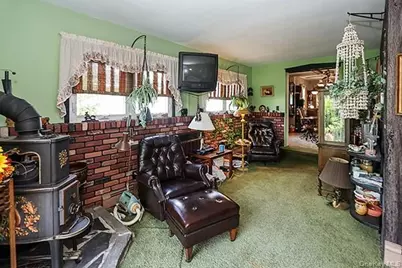 425 Linden Street, Bellmore, NY 11710 - Photo 17