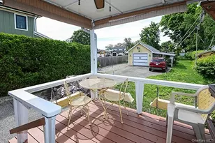 425 Linden St, Bellmore, NY 11710 - Photo 31