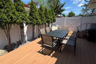 98 W 8th St, Deer Park, NY 11729 - Photo 15