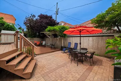 159 W Olive Street, Long Beach, NY 11561 - Photo 5