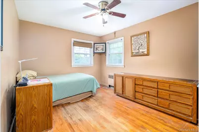 159 W Olive Street, Long Beach, NY 11561 - Photo 21