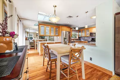 159 W Olive Street, Long Beach, NY 11561 - Photo 17