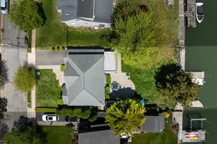 20 Carman St, Massapequa, NY 11758 - Photo 31
