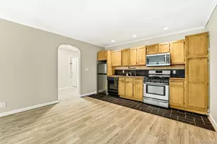 22 Alden Pl, Bronxville, NY 10708 - Photo 7