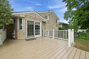 17 Avon Rd, Farmingdale, NY 11735 - Photo 35