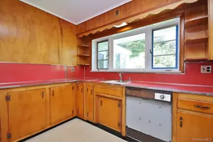 10 Lakeview Rd, Ossining, NY 10562 - Photo 11