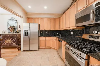 1513 Royce Street #2G, Brooklyn, NY 11234 - Photo 5