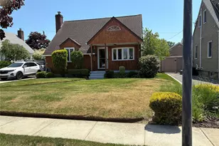 2486 Natta Blvd, Bellmore, NY 11710 - Photo 19