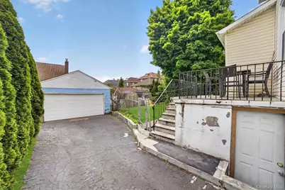 66 Page Avenue, Yonkers, NY 10704 - Photo 33