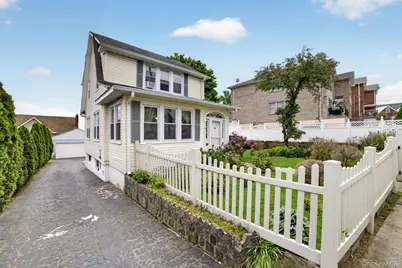 66 Page Avenue, Yonkers, NY 10704 - Photo 3