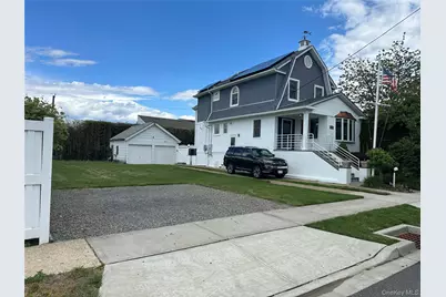 8 Hastings Road, Island Park, NY 11558 - Photo 3