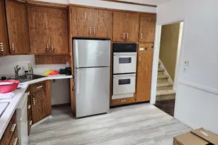 213-05 Union Tpke, Bayside, NY 11364 - Photo 5