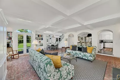 41 Niamogue Lane, Quogue, NY 11959 - Photo 11