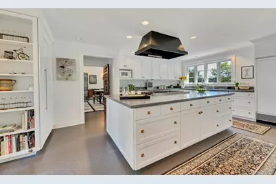 41 Niamogue Lane, Quogue, NY 11959 - Photo 17