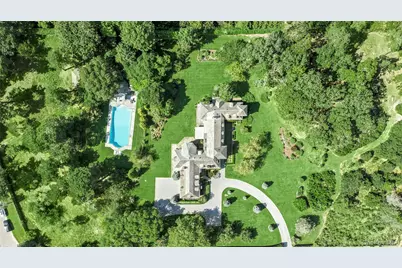 41 Niamogue Lane, Quogue, NY 11959 - Photo 3