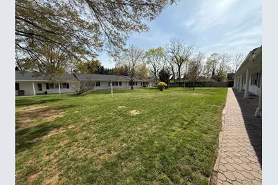 55075 Main Road Youngs Bldg #3, Southold, NY 11971 - Photo 9
