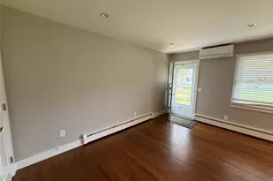 55075 Main Rd, Southold, NY 11971 - Photo 3
