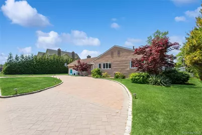 996 Wateredge Place, Hewlett, NY 11557 - Photo 3